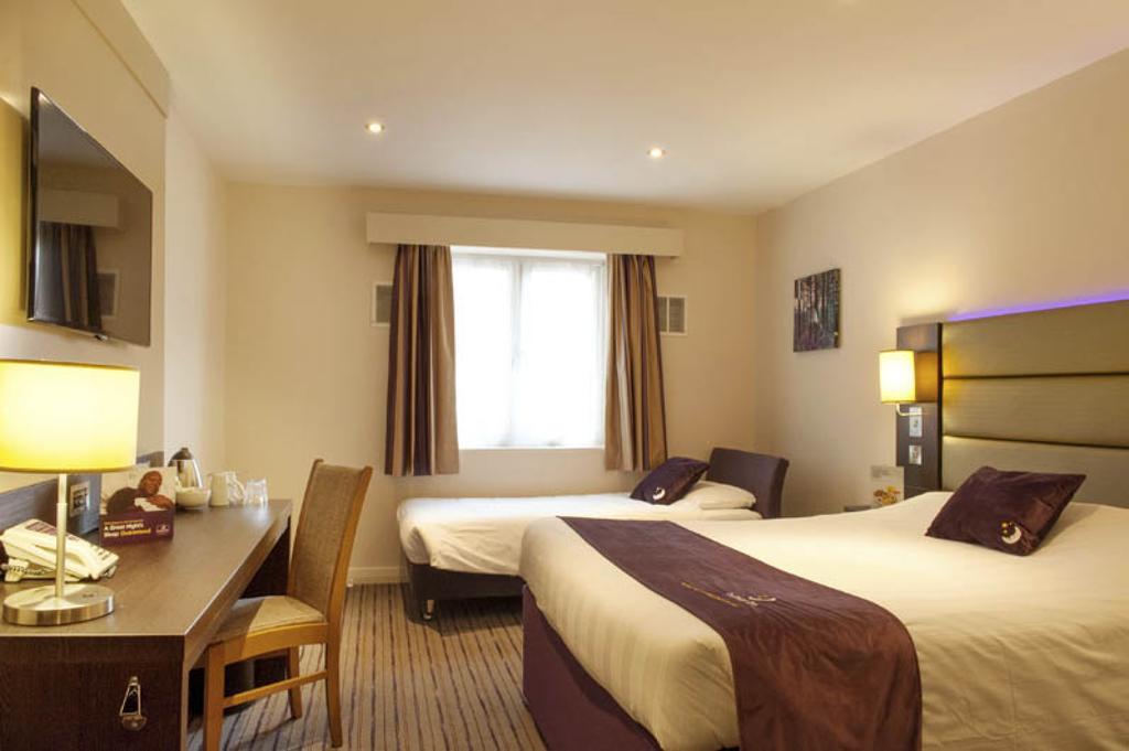 Premier Inn Edinburgh A1 - Newcraighall Eksteriør bilde
